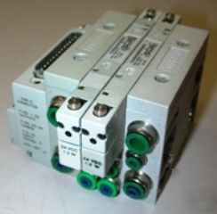 Numatics R20BB600M0000F & R20BB6000M000061 valves