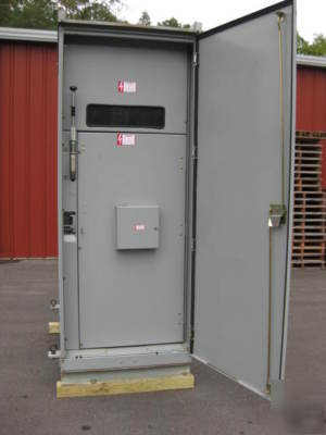 Square d 3R load interrupter switch 600 amp max.15 kv