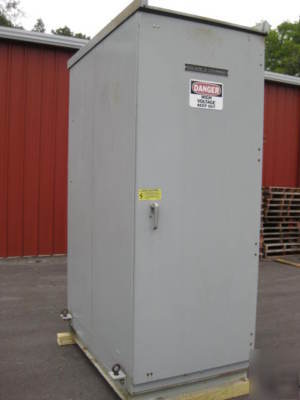 Square d 3R load interrupter switch 600 amp max.15 kv