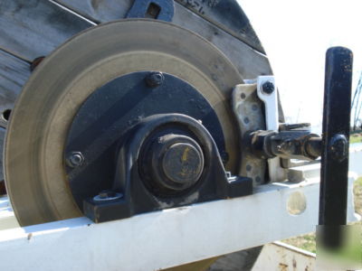 Electric cable dual reel trailer - tensioner brakes