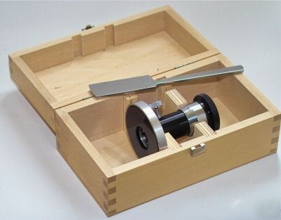 Precision microtome for microscope slide preparation