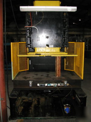100 ton 