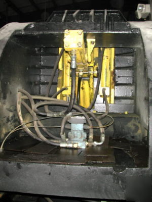 100 ton 