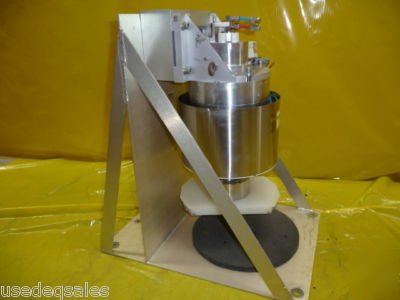 Clamshell drive 028147890-00 R028147890-00 amat used
