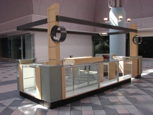 Shopping mall retail commercial showcase store kiosk
