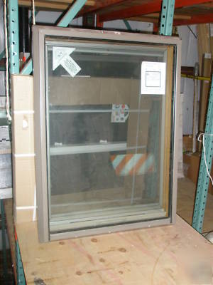 Andersen venting roof window w/ shades & screen 28 x 38