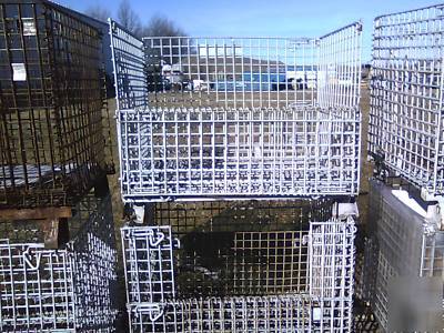 Heavy duty collapsible wire baskets