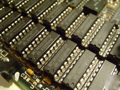 Lot of 36 vintage mot MCM6665BP20 motorola ic vintage