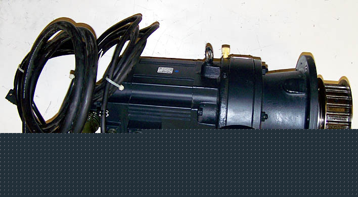 Mitsubishi hc-sfs 3.5KW servo motor & sumitomo drive