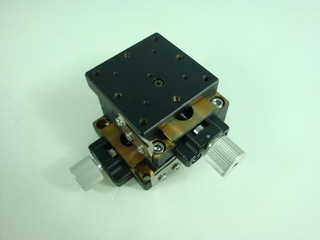 Suruga seiki x y linear stage positioning