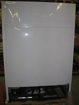 2-door true freezer model gdm-49F