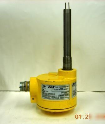 Fluid components intl level switch FLT93F