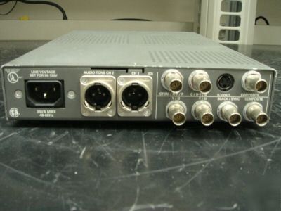 Tektronix TSG130A multiformat tv signal generator