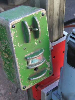 Milwaukee dymodrill with stand and bit #4099