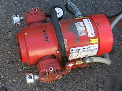 Milwaukee dymodrill with stand and bit #4099