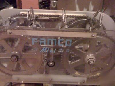 Refurbished famco mini-linker sausage link cutter