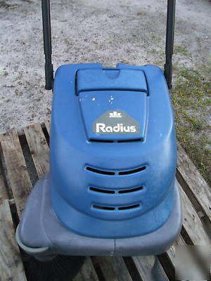 2005 windsor radius walk behind sweeper model RWB24 