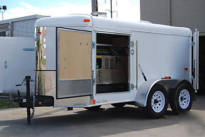 Hot water pressure washer trailer mounted, mobile wash