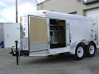 Hot water pressure washer trailer mounted, mobile wash