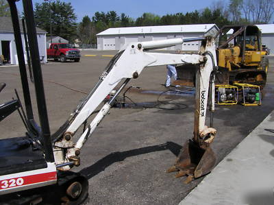 Bobcat mini excavator backhoe track hoe bob cat 320