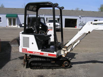 Bobcat mini excavator backhoe track hoe bob cat 320