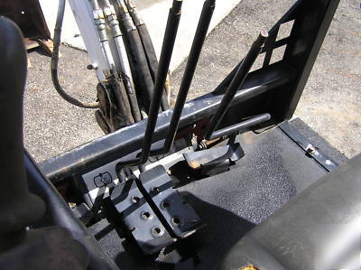 Bobcat mini excavator backhoe track hoe bob cat 320