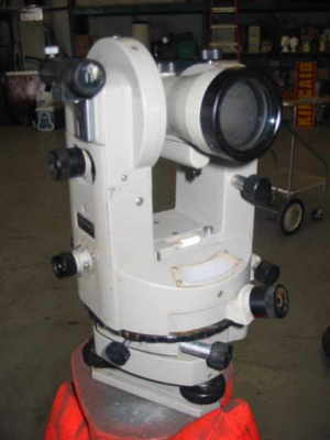 Lietz sokkisha 10C construction optical transit