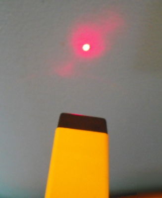 Titan laser level + tripod + case