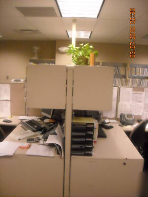 (3)-steelcase (4) station cubicals*tan/sand**used*(12)