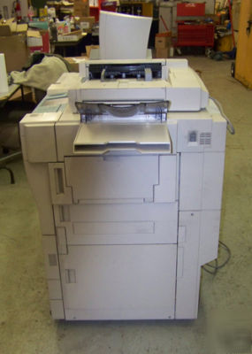 Canon imagerunnerÂ® 8500 grayscale copier