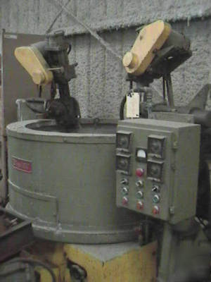 Ultra matic deburring & finishing 2-spindle 15HP