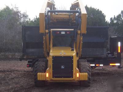 2006 john deer 328 low hours 