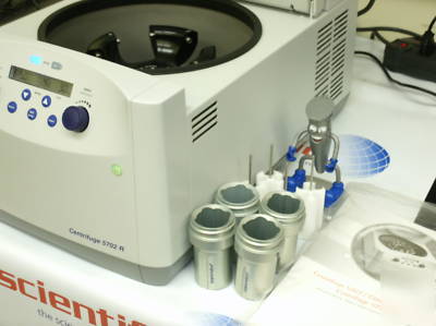 Eppendorf 5702R benchtop centrifuge (demo)