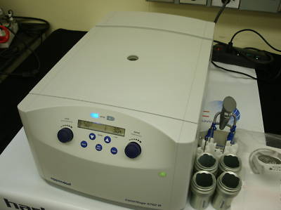 Eppendorf 5702R benchtop centrifuge (demo)