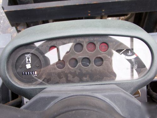 Toyota 4000 lb cushion tire forklift truck lp gas