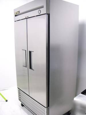True t-35F 2 door bottom mounted reach-in freezer 
