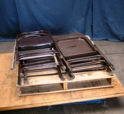 Lot of 8 miscellaneous folding chairs