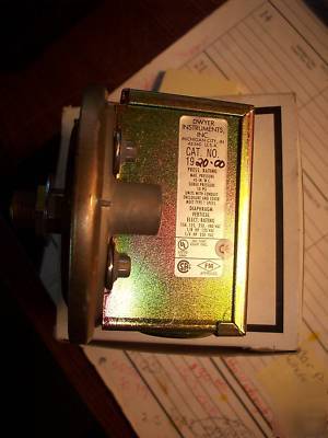 New dwyer series 1900 pressure switch (1920-00) 