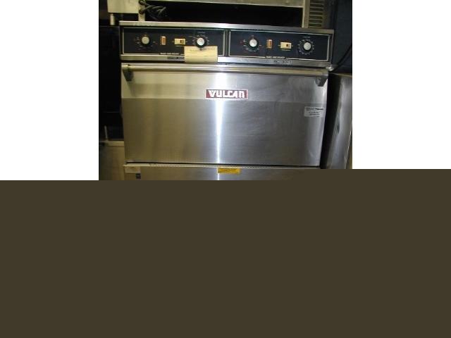 Vulcan 36L77R stacked standard bake and roast ovens