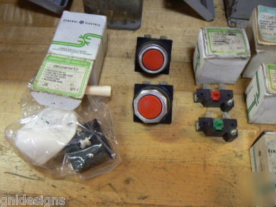 20PC lot ge CR104P pushbuttons lights & contact blocks 