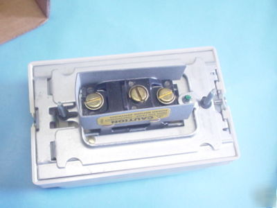 T26T3 johnson T26T-3C line voltage thermostat