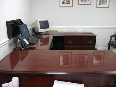 Hon u shaped desk 9400 series mahogany used