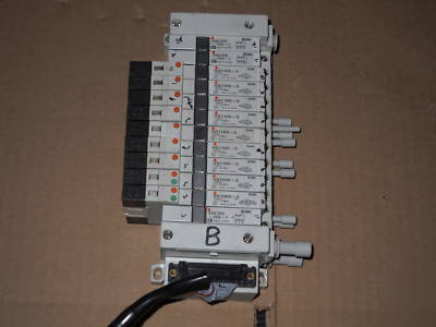 (12) smc pneumatic solenoid valve bank DC24V 1 watt....
