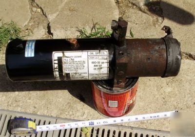 Maxon 12V portable live hydralic pump for crimper etc