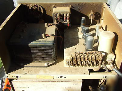 Vintage gates radio mo-2890 tube frequency monitor 
