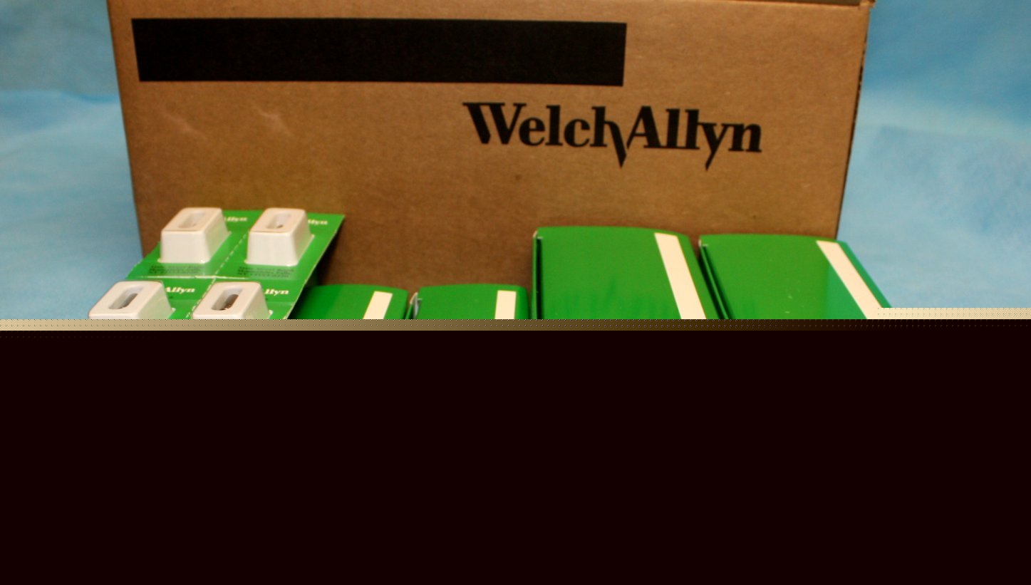 Welch allyn~d handle laryngoscope~4 mac blades~bulbs