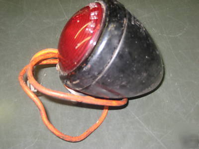 Allis chalmers ac d series rear light guide - nice b-31