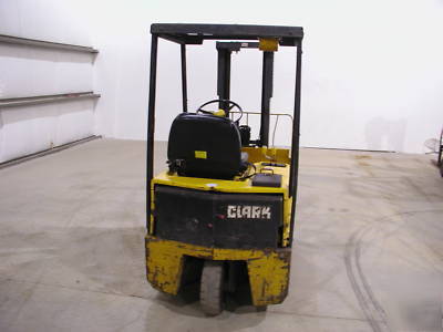 Clark TM12 3 wheel sitdown electric forklift lift 