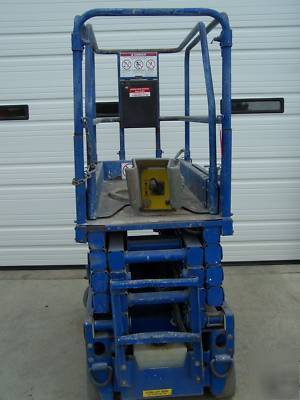 Upright mx-19 scissor lift, man lift