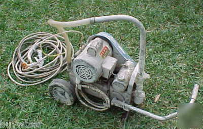 Hero 300S airless paint sprayer w/ hose & spray gun